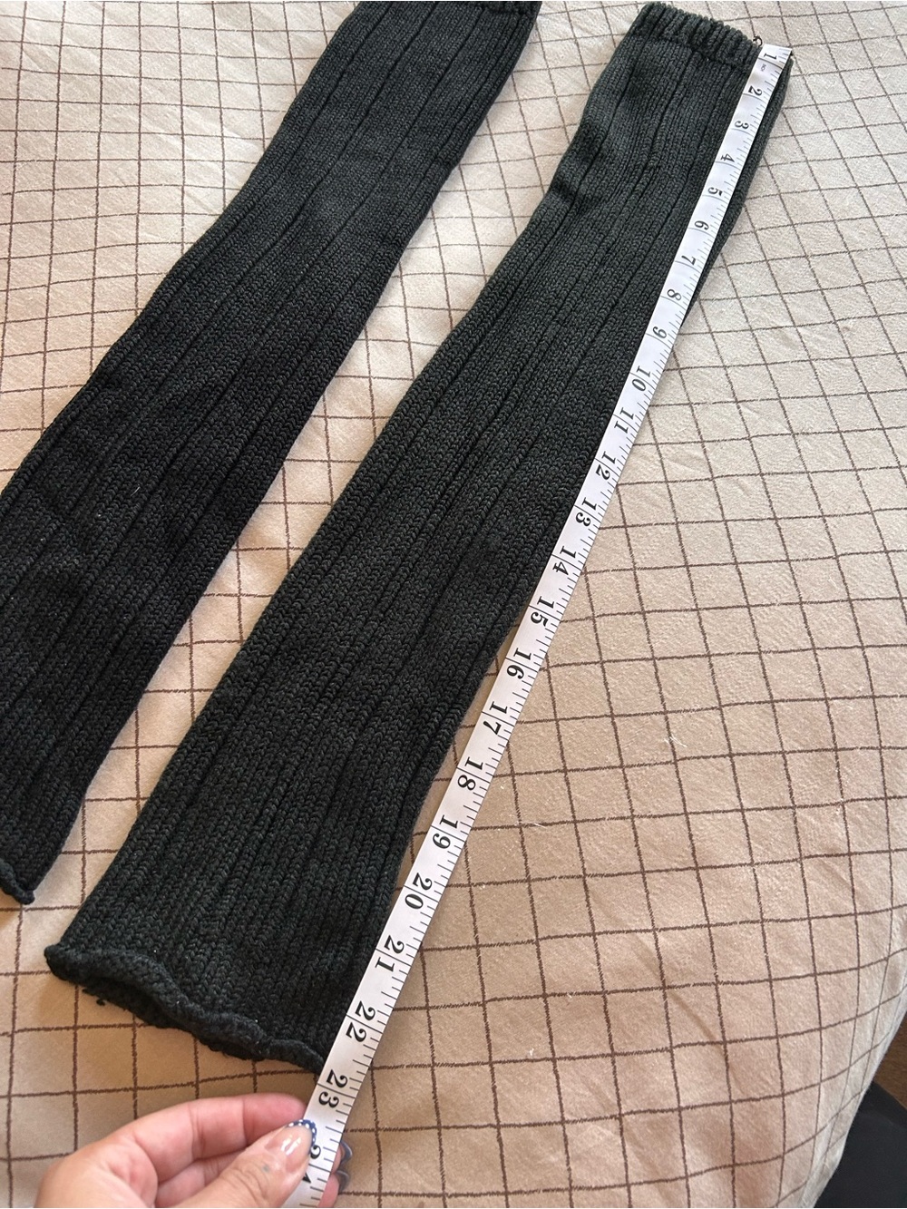 Classic Ribbed Black Leg Warmers - Picture 2 of 6
